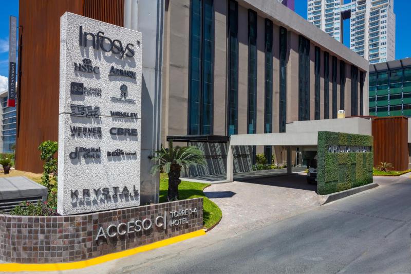 Krystal Urban Monterrey San Jeronimo - image 25