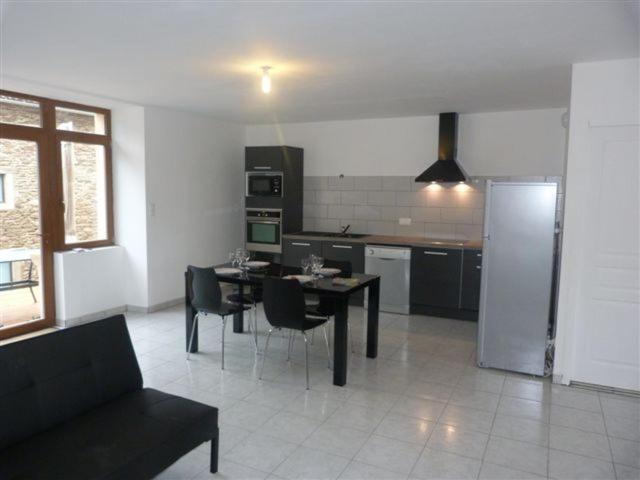 Two-Bedroom Apartment image 3