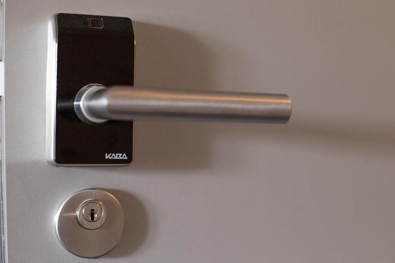 MEDIUM Double Room image 2