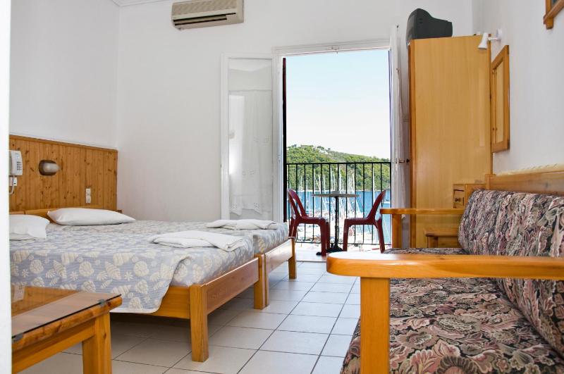 Hotel Christina - image 9