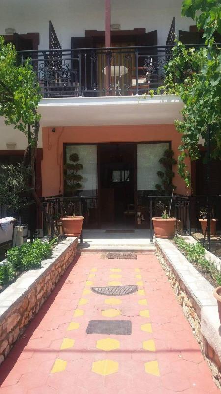 Dimitra's House - image 7