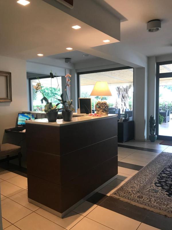 Hotel Royal - image 17