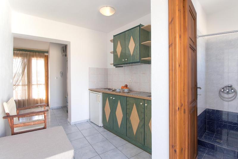 Stefanis House - image 12