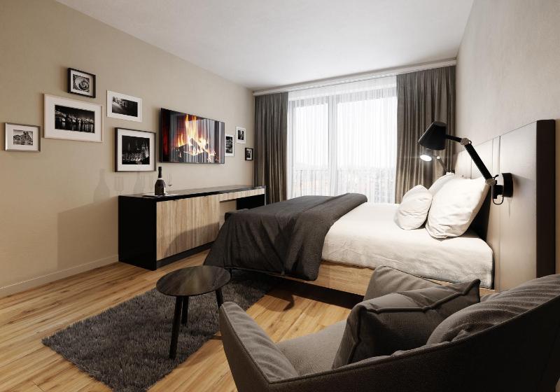 Superior Double or Twin Room image 4