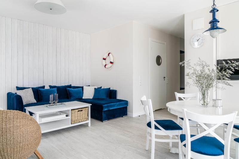 Blue Marina - OKRZEI Residence - by Lion Apartments - image 12
