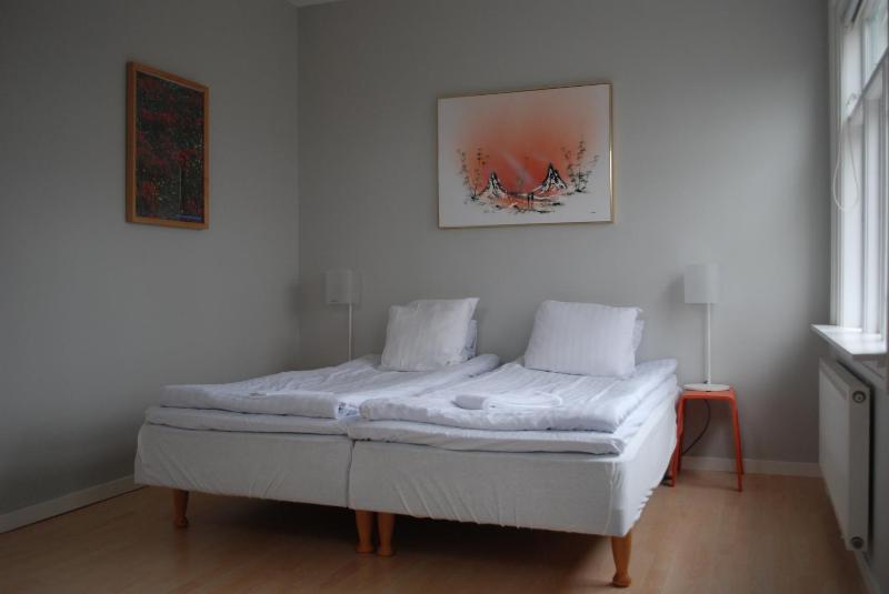 Double Room image 3