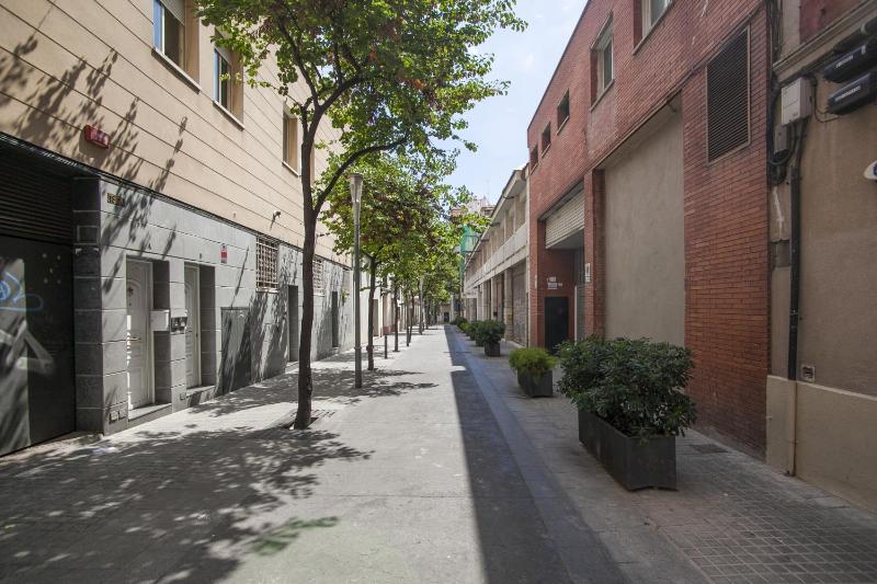 Tendency Apartments - Sagrada Familia - image 14