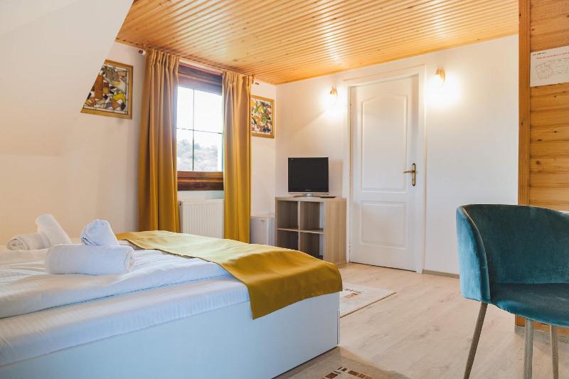 Two-Bedroom Apartment image 4