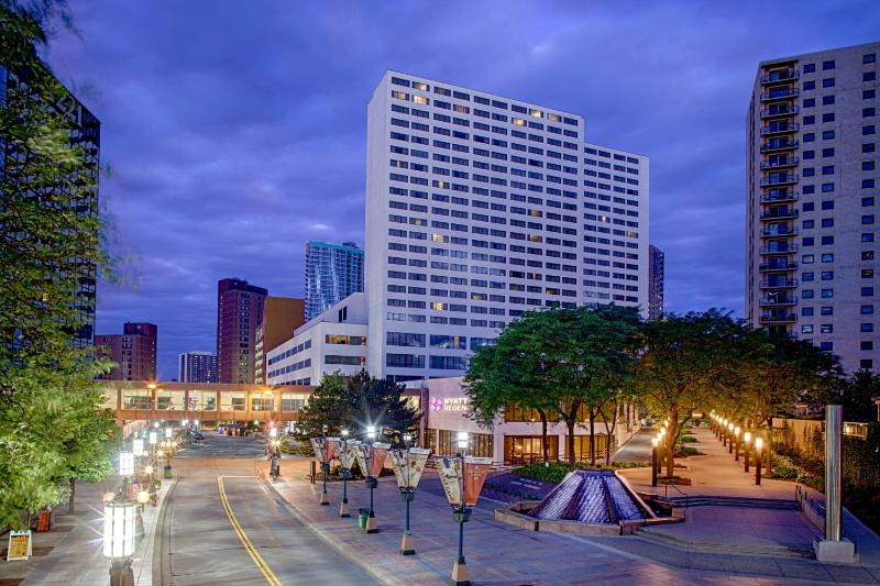 Hyatt Regency Minneapolis - image 23