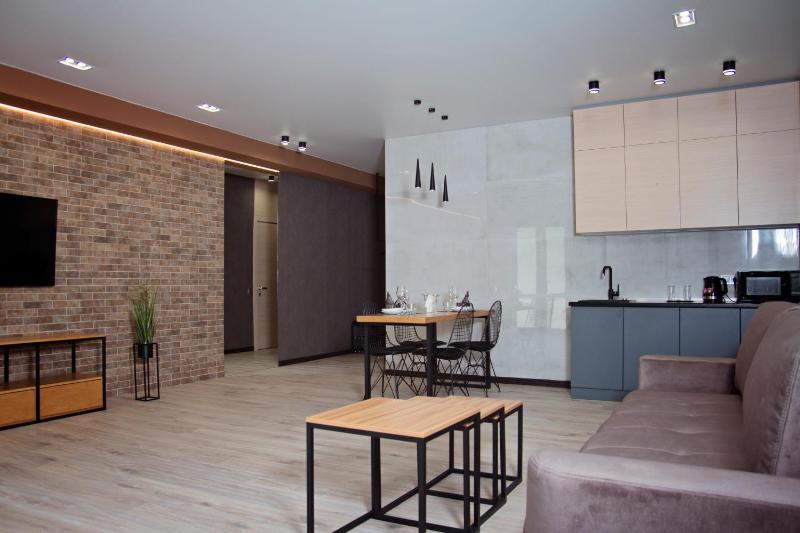 Executive Suite image 4