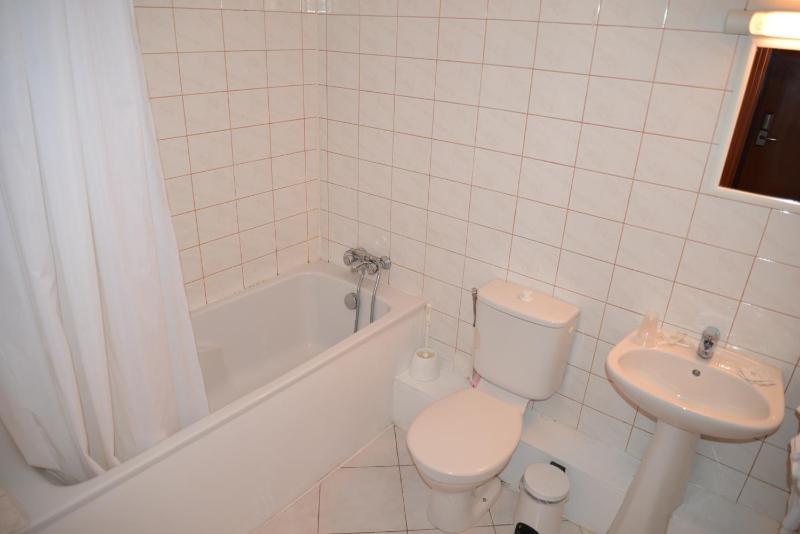 Triple Room image 3