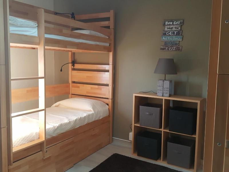 Bed in 4-Bed Mixed Dormitory Room image 1