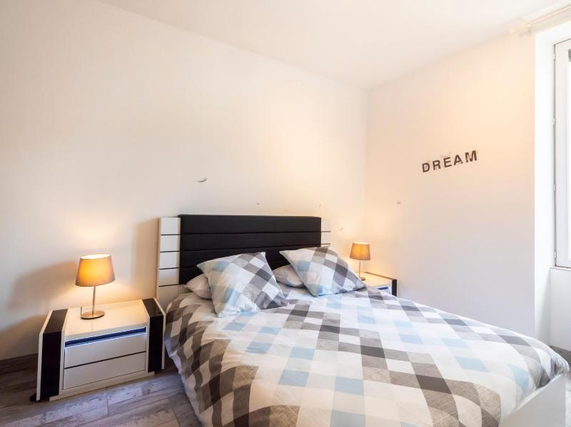 Apartment image 3