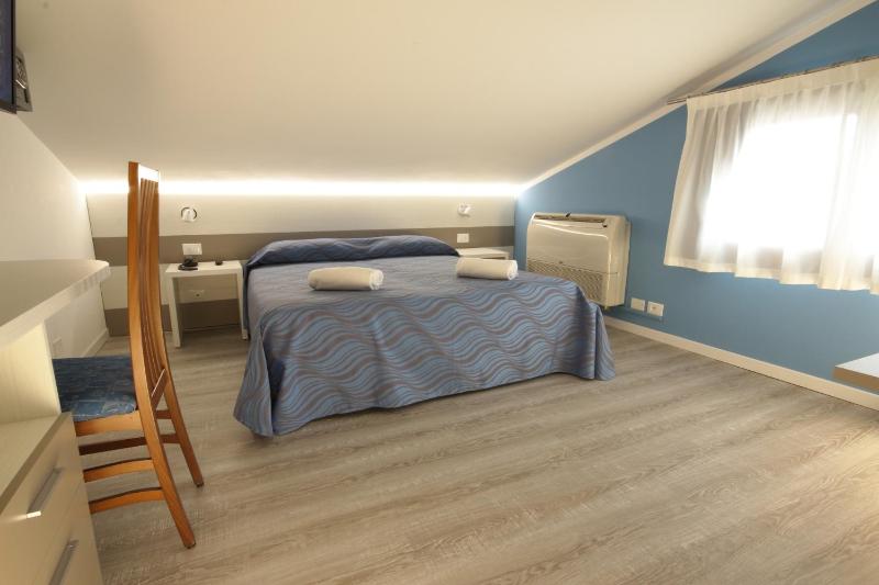 Hotel Serenella - image 29