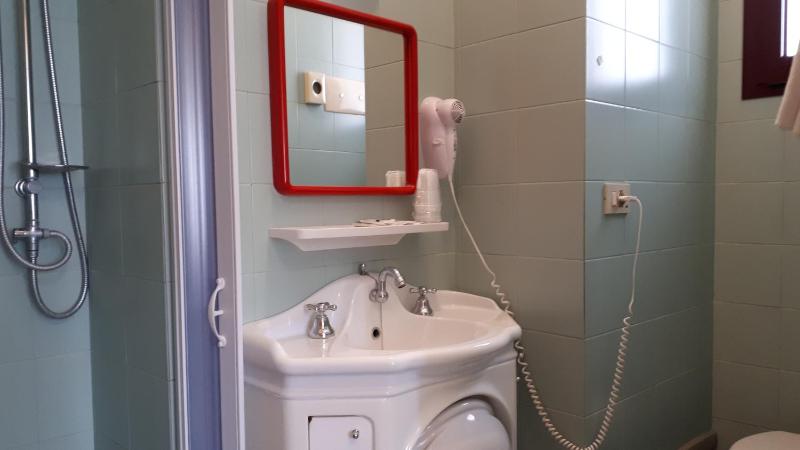 Hotel Villa Dina - image 33