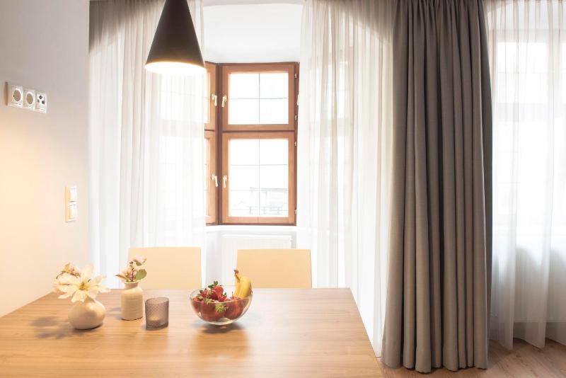 One-Bedroom Apartment image 3