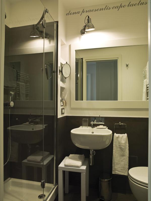 Double or Twin Room image 1