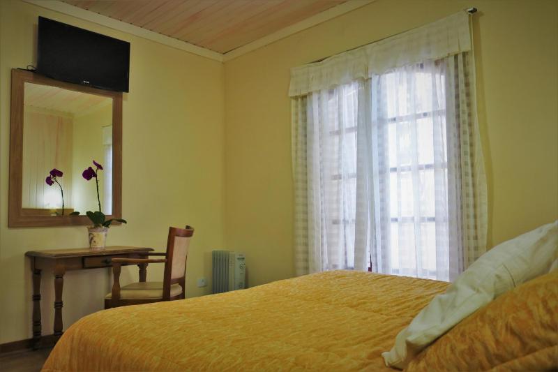 Triple Room image 2