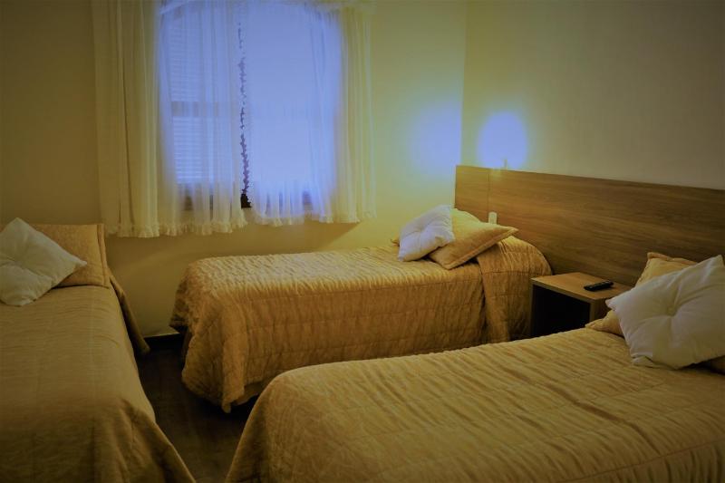 Standard Family Room image 2