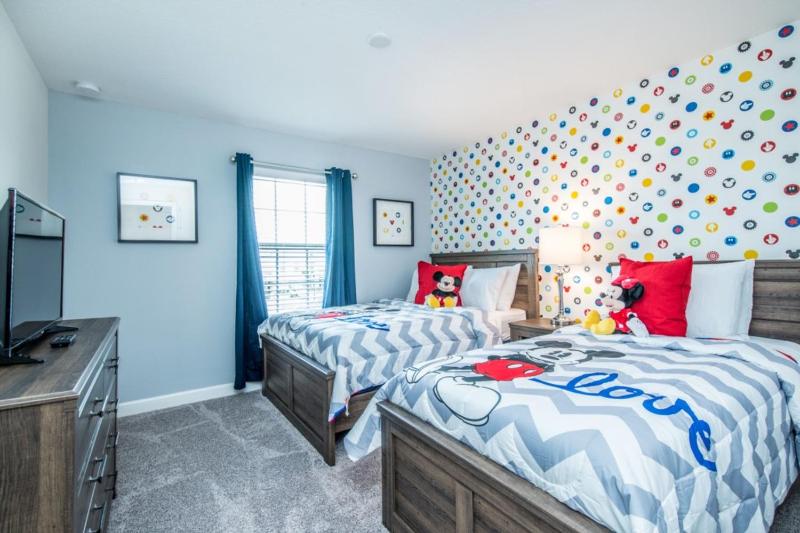 Five-Bedroom Townhouse image 3