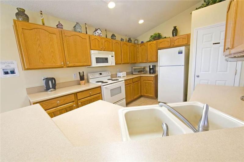 Four-Bedroom House image 2