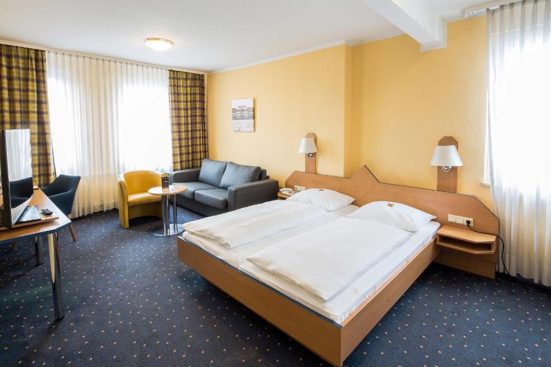 Superior Double Room image 2