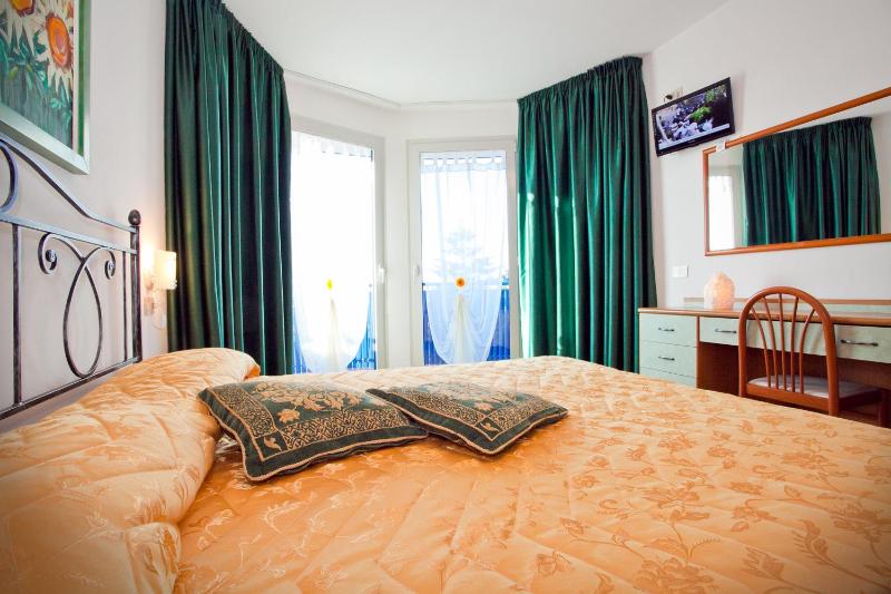 Hotel Catto Suisse - image 44