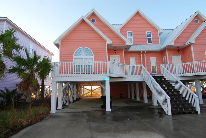 Five-Bedroom House image 1