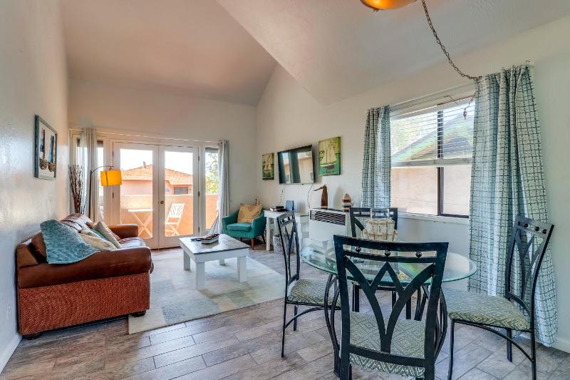 Five-Bedroom Apartment image 2
