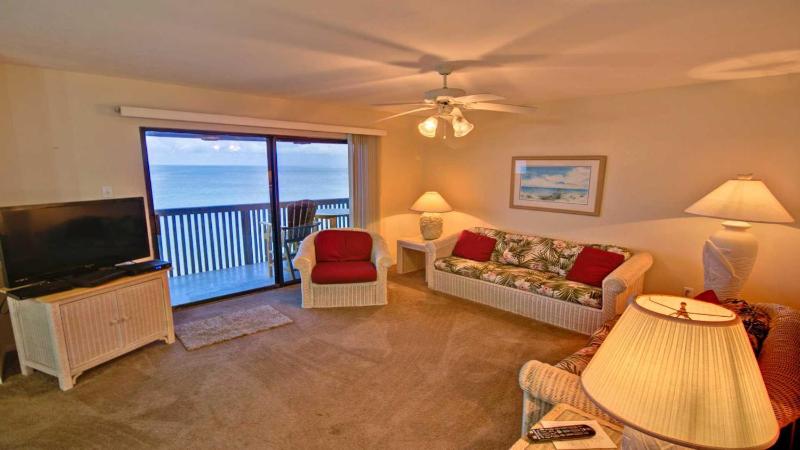 Three-Bedroom Apartment image 3