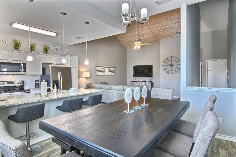 Two-Bedroom Apartment image 1