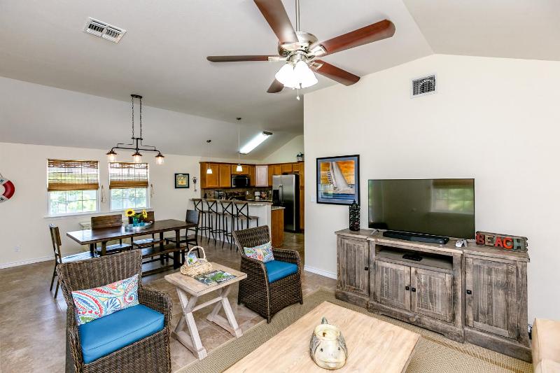 Three-Bedroom House image 2