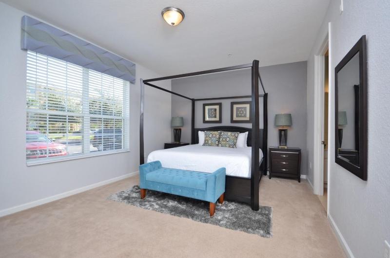 Three-Bedroom Apartment image 3
