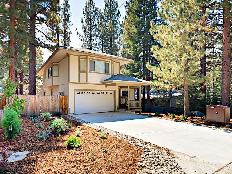 Three-Bedroom House image 3