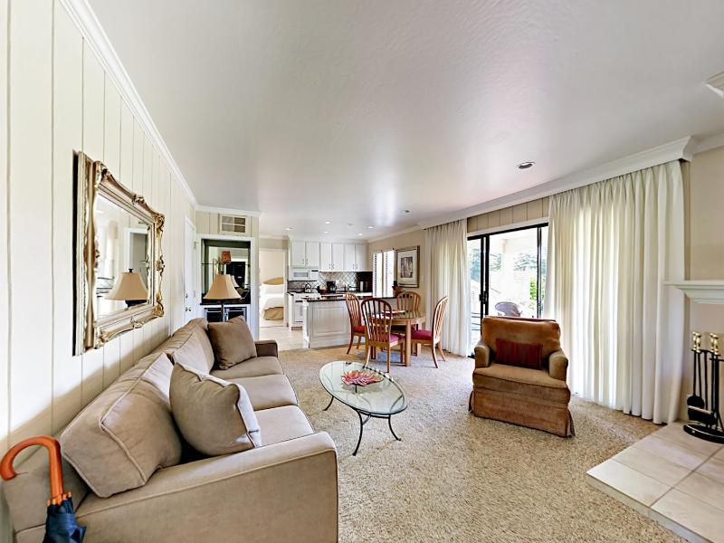 One-Bedroom Apartment image 1