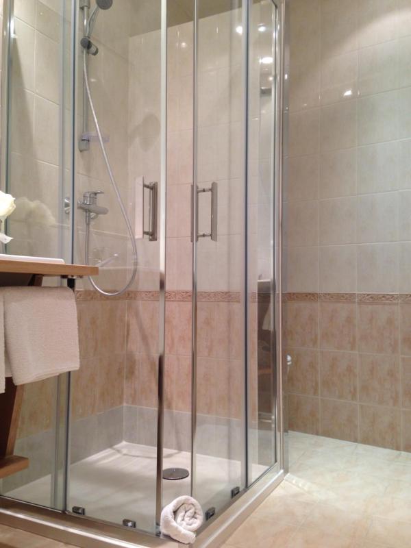 Triple Room image 1