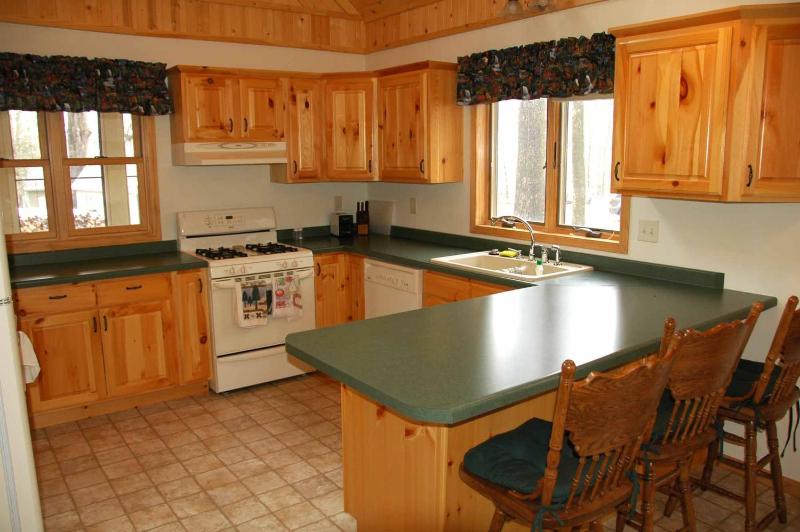 Three-Bedroom Apartment image 4