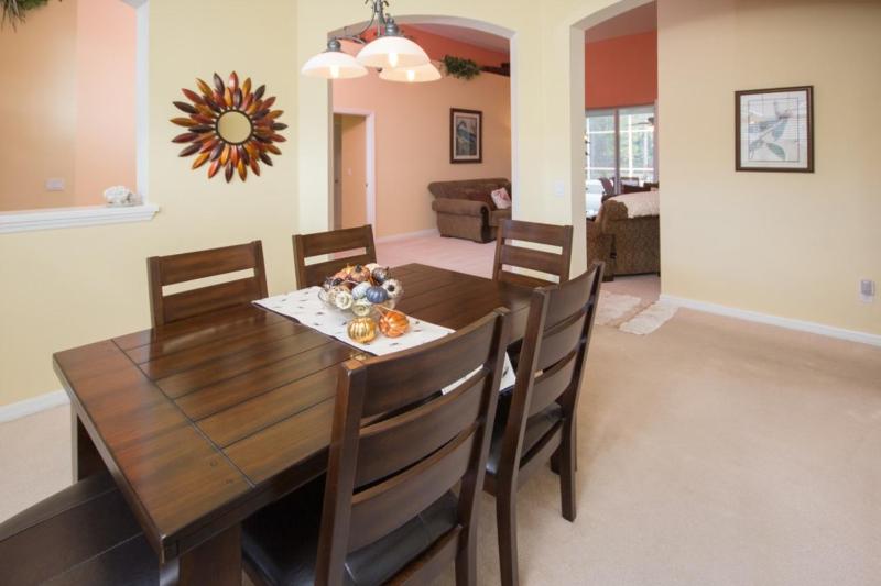 Five-Bedroom Villa image 3
