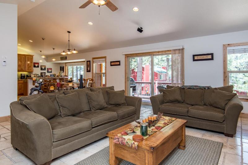 Three-Bedroom House image 2