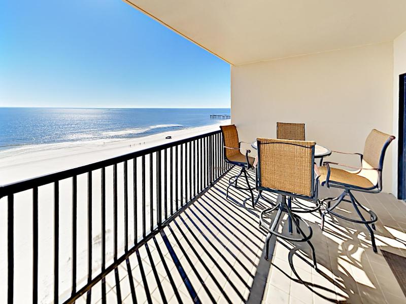 Three-Bedroom Apartment image 1