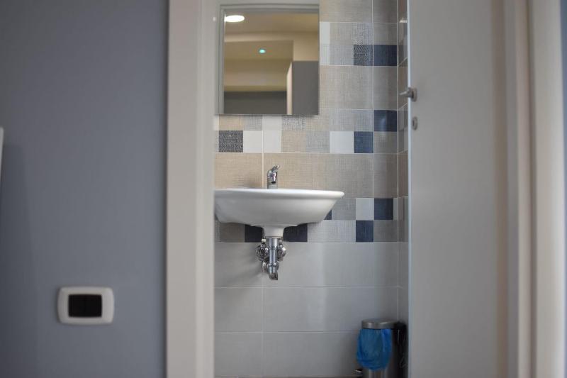 Suite with Spa Bath image 4