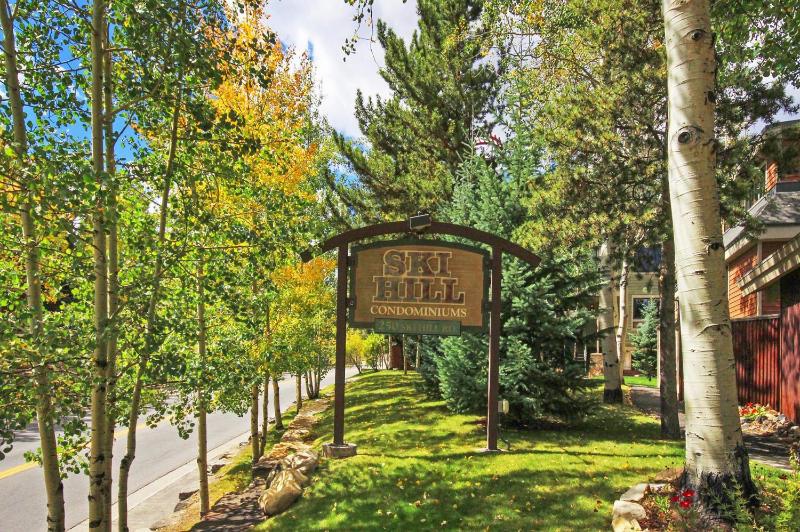 Three-Bedroom Apartment image 3