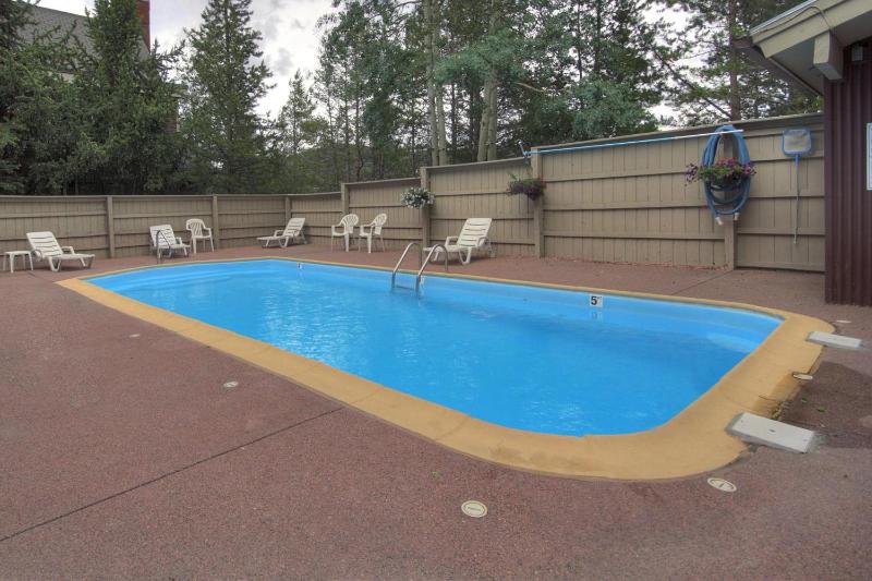 Three-Bedroom Apartment image 2