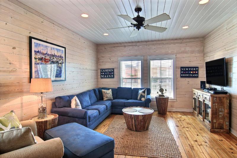 Three-Bedroom House image 2