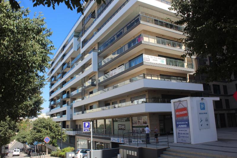 T2 Luxury Rocha Prime Residence - image 19