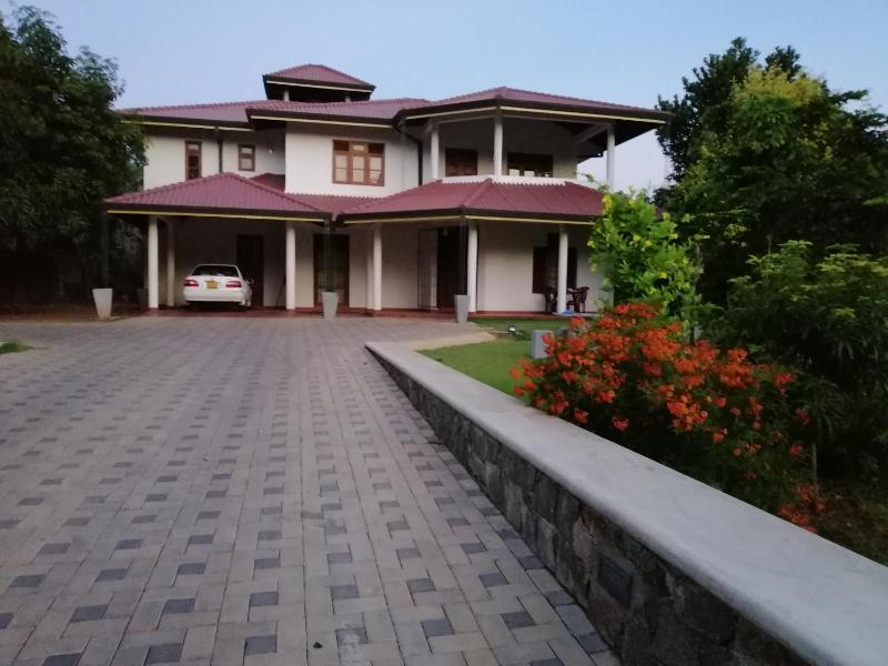 Golden Residence - image 8