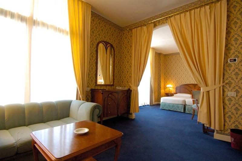 Grand Hotel Astoria - image 15