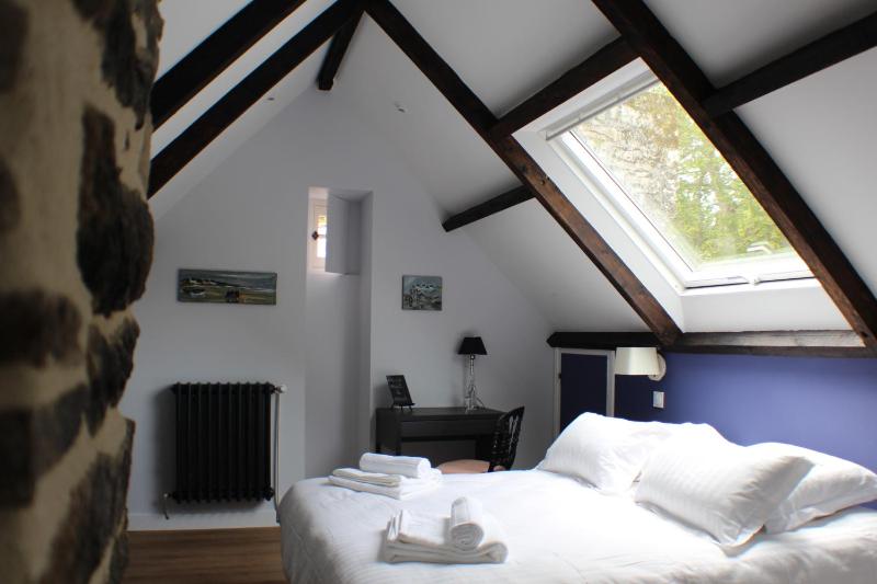 Double Room image 1