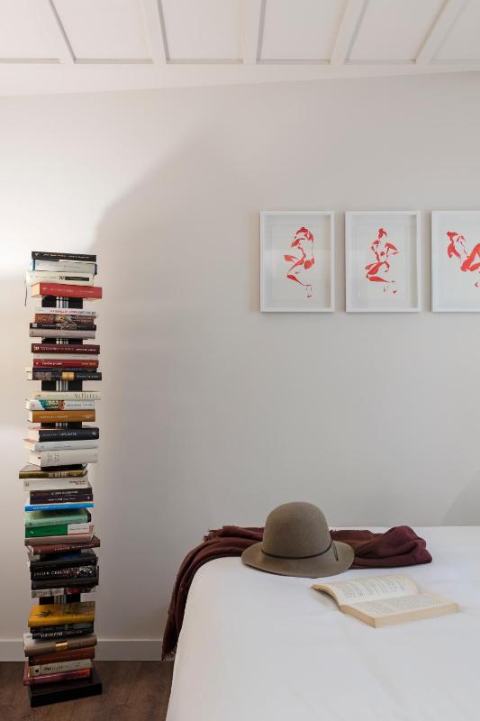 Standard Double Room image 4