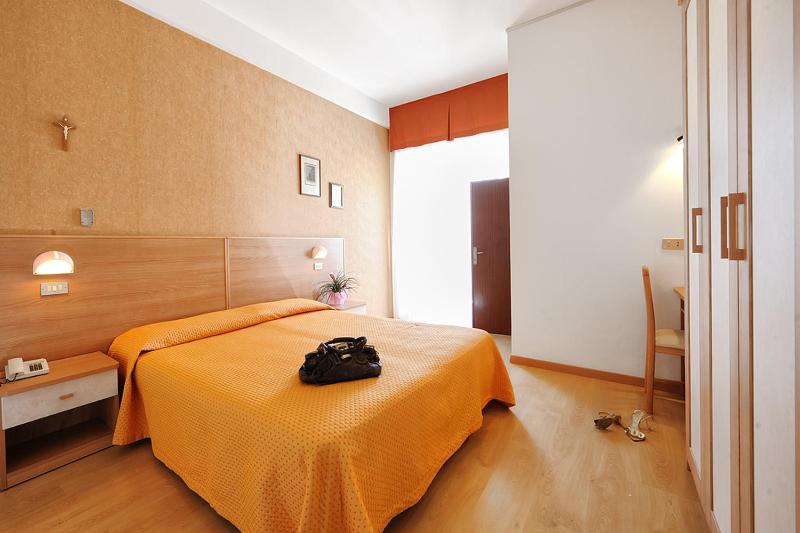 Hotel Mirabel - image 17